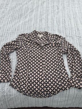 Dana Buchman Pink and Black Geometric Button-Down Blouse